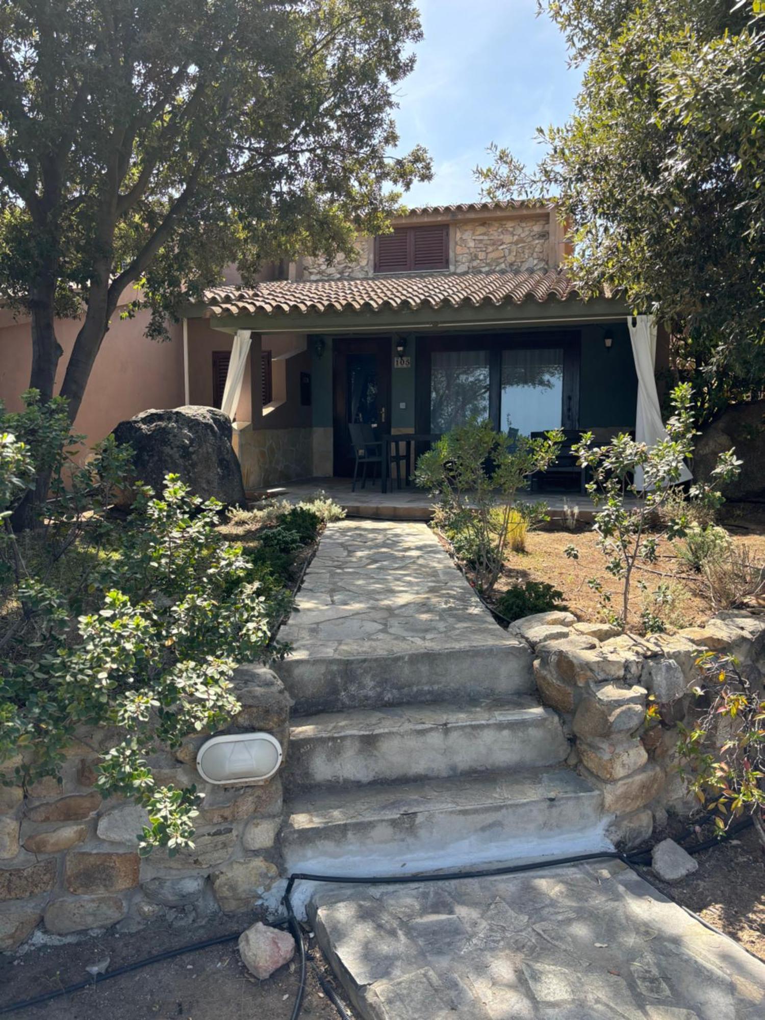 Holiday home 105 *
